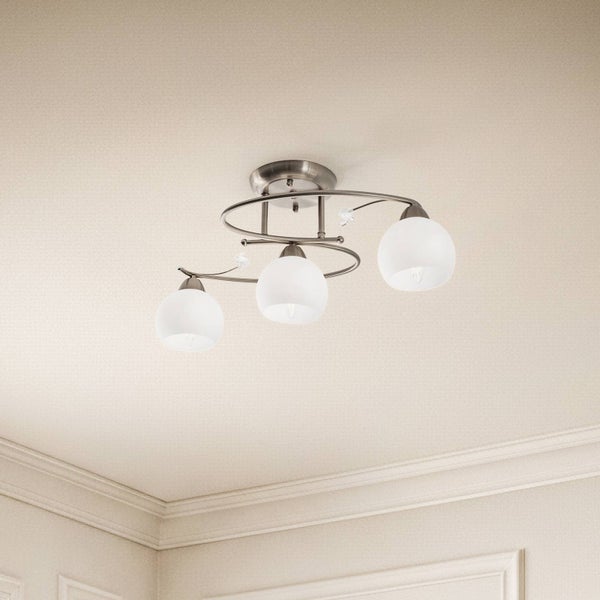 Deckenleuchte mit drei Leuchten und Dekor