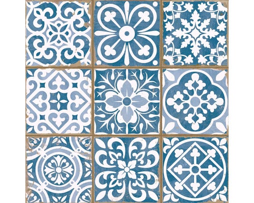 Neun dekorative Fliesen mit floralen und geometrischen Mustern