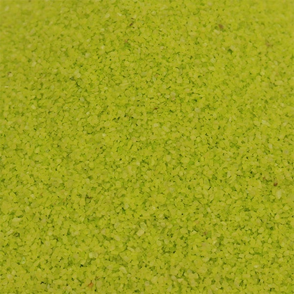 Feinkörniger Dekosand in Limettengrün.