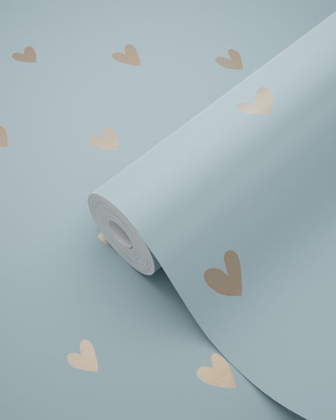 Tapetenrolle mit Herzmuster