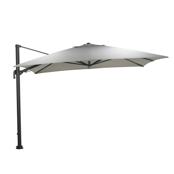 Grauer Ampelschirm mit quadratischem Schirmdach und dunklem Metallgestell für Garten oder Terrasse.