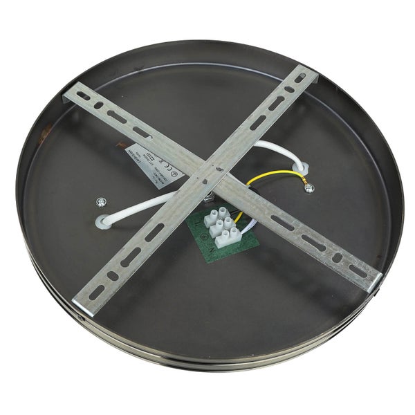 Rückseite einer runden Deckenleuchte mit Montagehalterung und Verkabelung