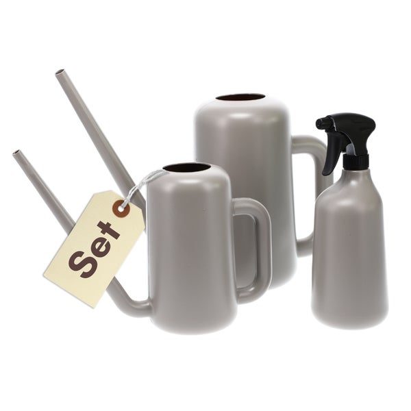 Set aus zwei Gießkannen mit langen Ausgüssen und einer Sprühflasche aus Kunststoff für die Pflanzenpflege.