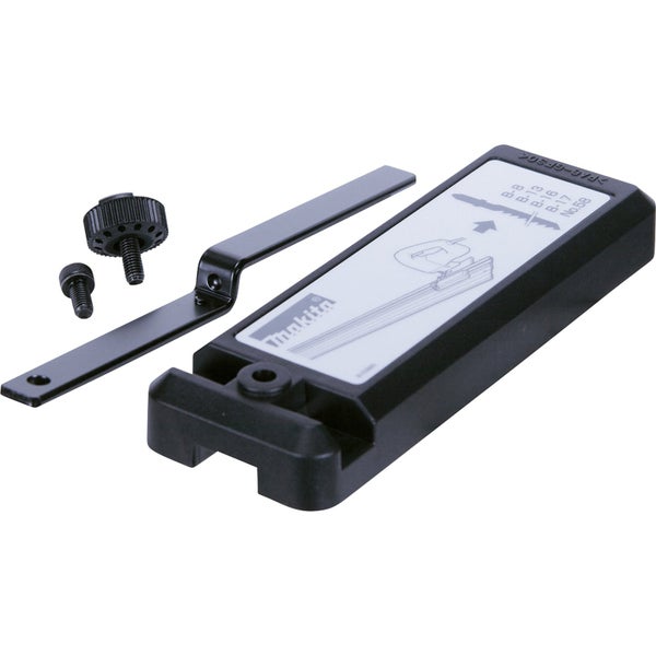 Nahaufnahme von Stoffen mit floralen Mustern