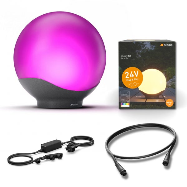 Steinel Sphera C 24 Volt Starter-Set mit violett leuchtender kugelförmiger Außenleuchte, Netzteil, Verlängerungskabel und Produktverpackung.