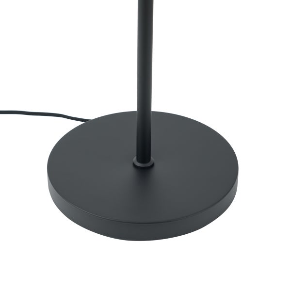 Runder mattschwarzer Lampenfuß aus Metall mit zylindrischem Stab und schwarzem Kabel.