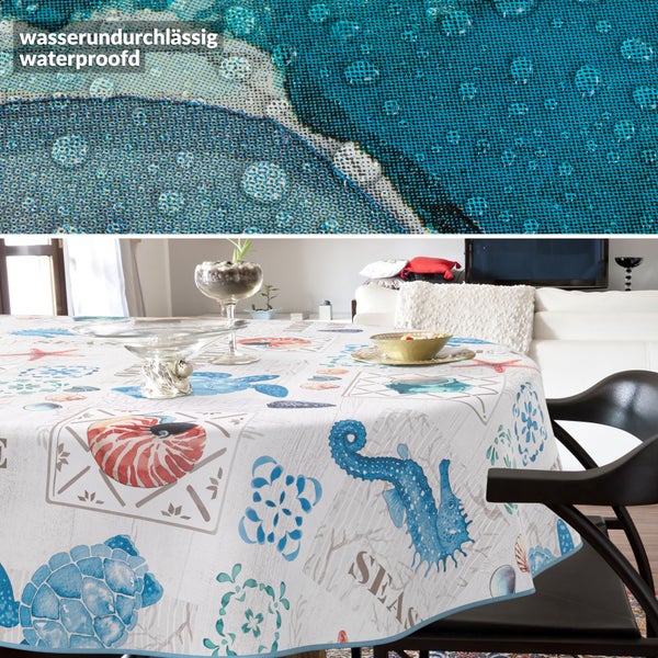 Wasserdichte Tischdecke mit Meeresmotiven auf einem Esstisch