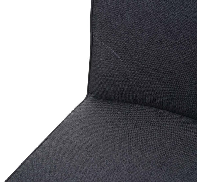 Detailansicht eines Stuhls mit Stoffbezug