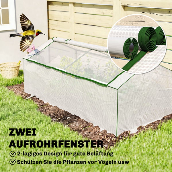 Kleines Foliengewächshaus mit zwei aufrollbaren Fenstern, zweilagigem Design für gute Belüftung und Schutz der Pflanzen vor Vögeln.