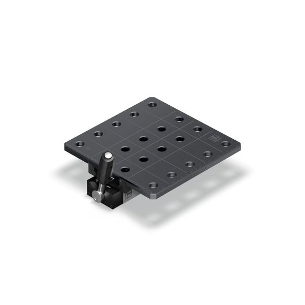 Werkzeugspannplatte mit Rasterbohrungen
