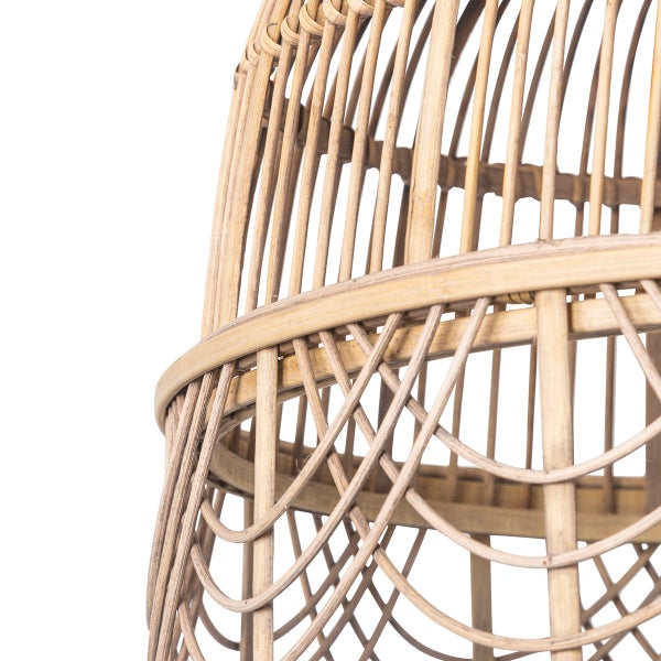 Detailansicht eines Lampenschirms aus Rattan