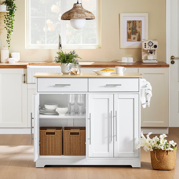 Kücheninsel mit Schubladen, Schrankfächern und Ablagen zur Aufbewahrung von Küchenutensilien und Geschirr.