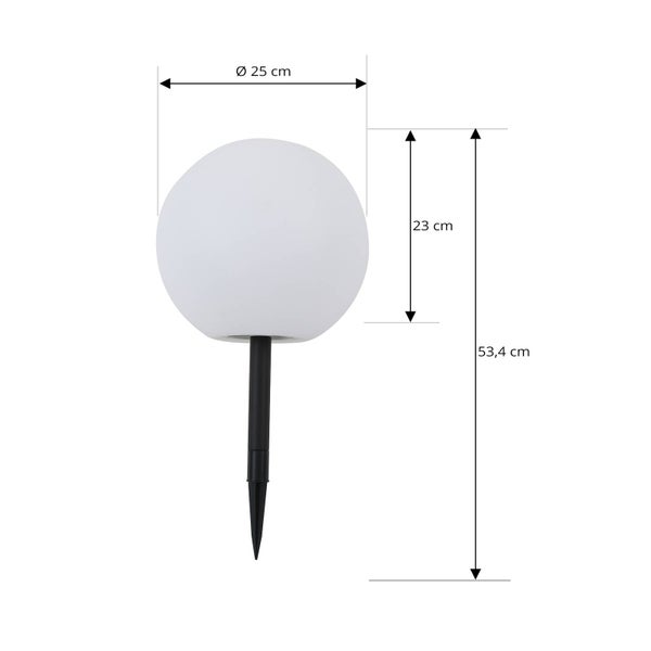 Weiße Kugelleuchte für den Außenbereich mit schwarzem Erdspieß und Maßangaben: Durchmesser 25 Zentimeter, Gesamthöhe 53,4 Zentimeter.