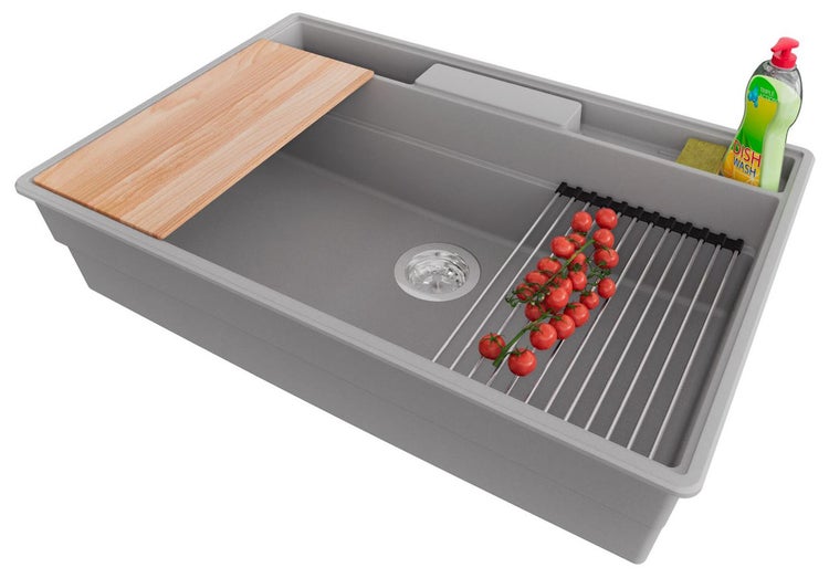 Spüle mit Abtropfgestell, Spülmittel, Schwamm und Schneidebrett