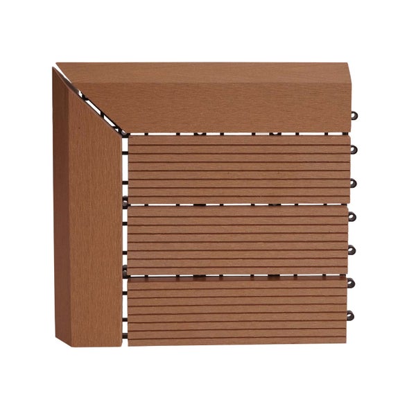 Braunes Holz-Kunststoff-Eckabschlussprofil für Terrassenfliesen mit geriffelter Oberfläche und Klicksystem.