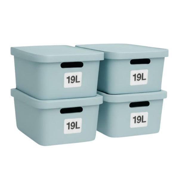 Aufbewahrungsbox mit Deckel auf Nachttisch im Schlafzimmer