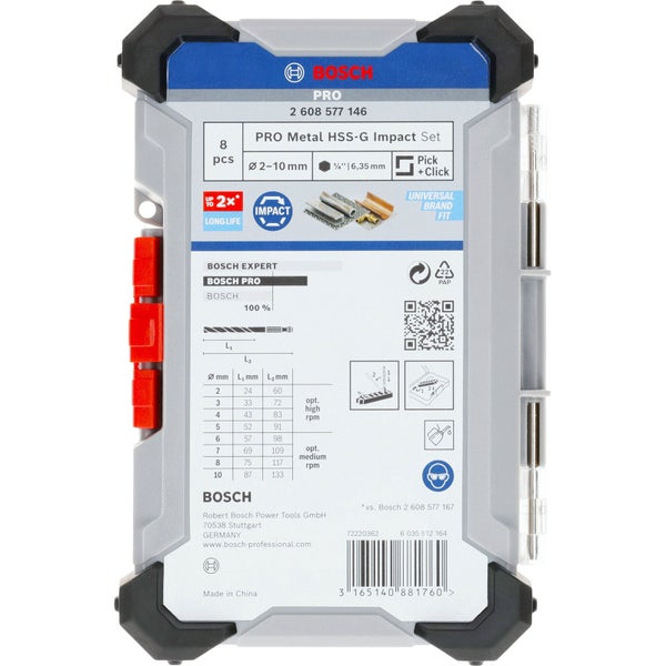 Ein Baobab-Baum mit einem dicken Stamm steht auf einem Feld.