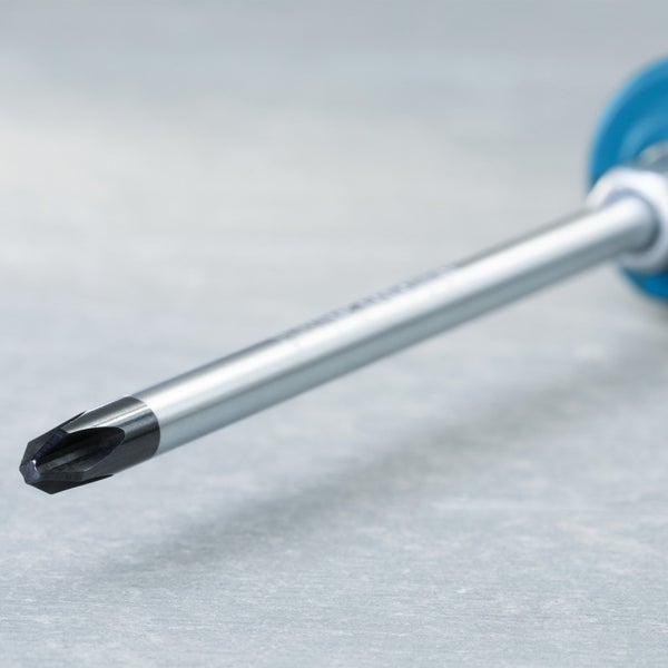 Makita Steckschlüssel aus Chrom-Molybdän mit der Schlüsselweite 19