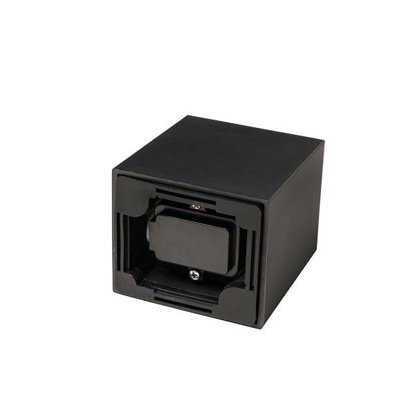 Würfelförmige Außenwandleuchte in Schwarz mit sichtbarer Halterung und Schrauben auf der Rückseite.