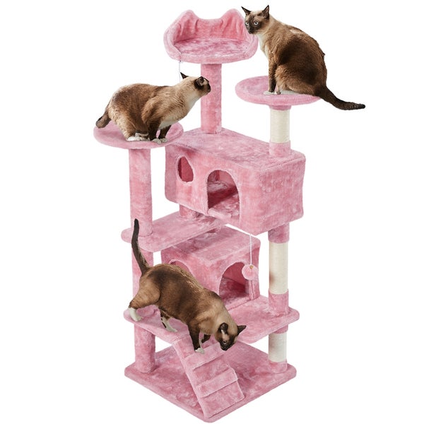Mehrstöckiger rosa Kratzbaum mit drei Katzen
