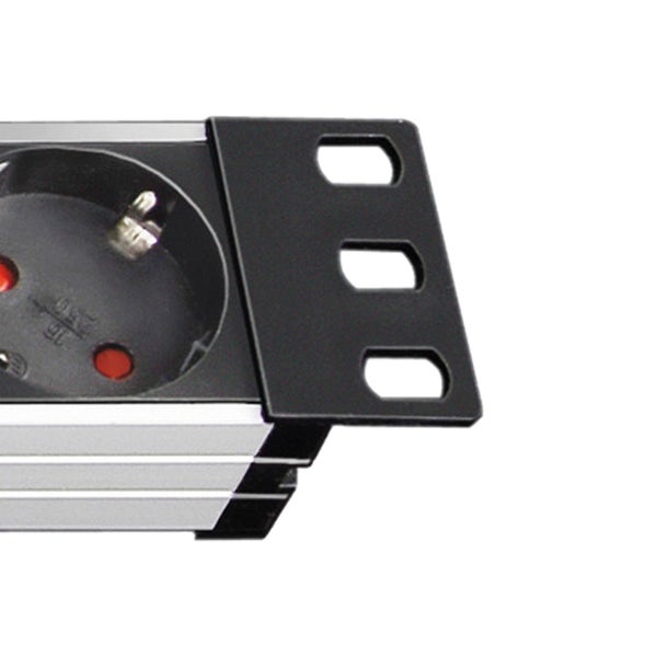 Steckdosenleiste mit acht Steckdosen