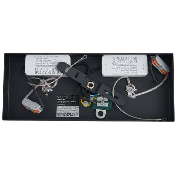 Rückseite eines Qazqa Deckenstrahlers mit zwei LED Treibern und Montagematerial zur Deckenbefestigung.