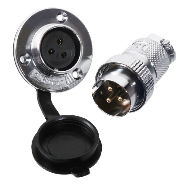 Drei polige Einbausteckdose mit Schutzkappe und passender Kabelstecker aus Metall