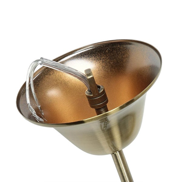 Detailansicht einer Pendelleuchte mit bronzefarbenem Lampenschirm