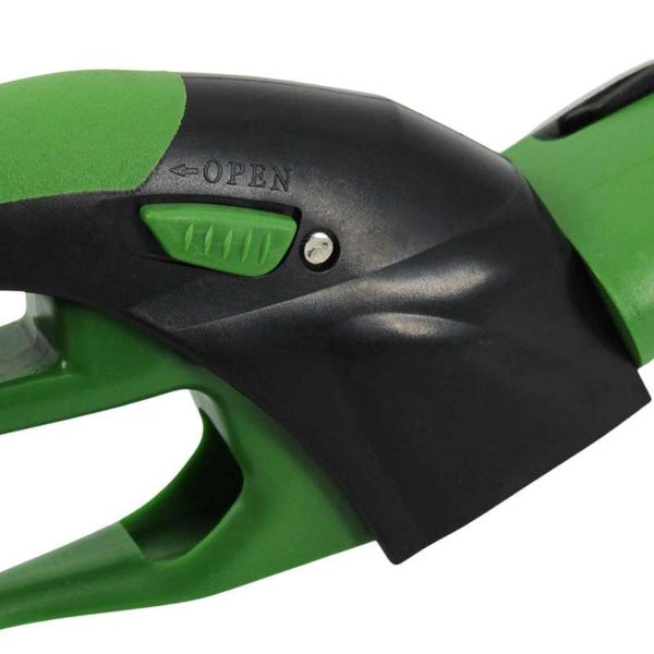 Detailaufnahme einer Gartenschere mit Öffnungsmechanismus