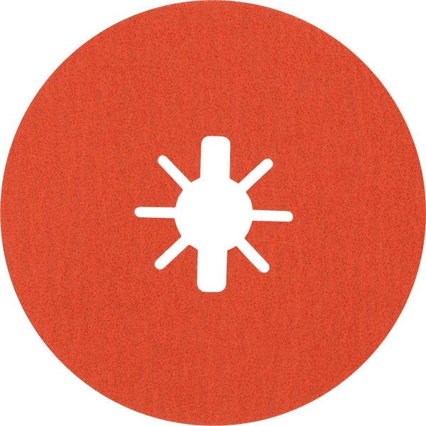 Eine Person schleift Metall mit einem Winkelschleifer, wobei Funken entstehen.