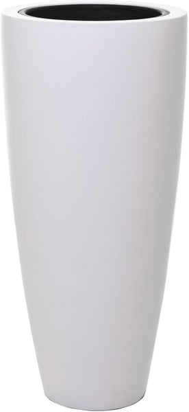 Hoher konischer Blumentopf mit glatter weißer Oberfläche und dunkler Innenseite.