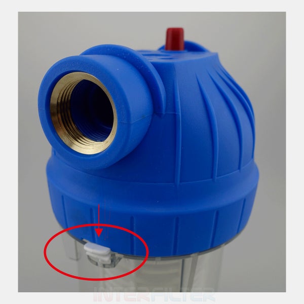 Wasserfiltergehäuse Kopfstück mit Messinggewinde und Sicherheitslasche am Kunststoffgehäuse zur Filterinstallation