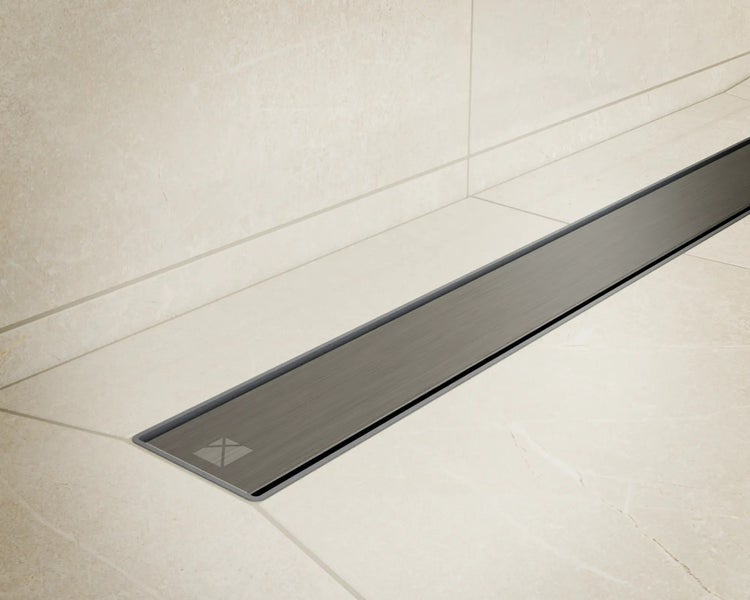 Edelstahl Duschrinne im Badezimmer