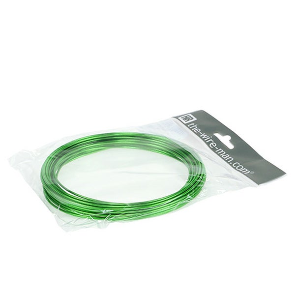 Grüner Basteldraht aus Aluminium, aufgewickelt in einer transparenten Verpackung.