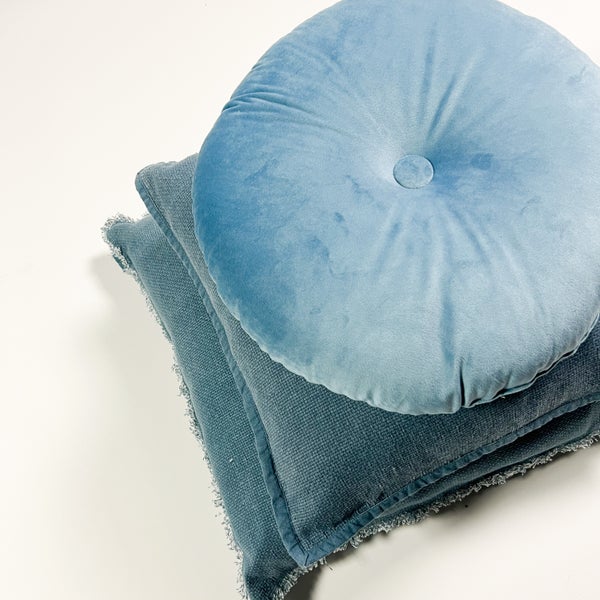 OLLY - Dekokissen Samt Provincial Blue 40 cm