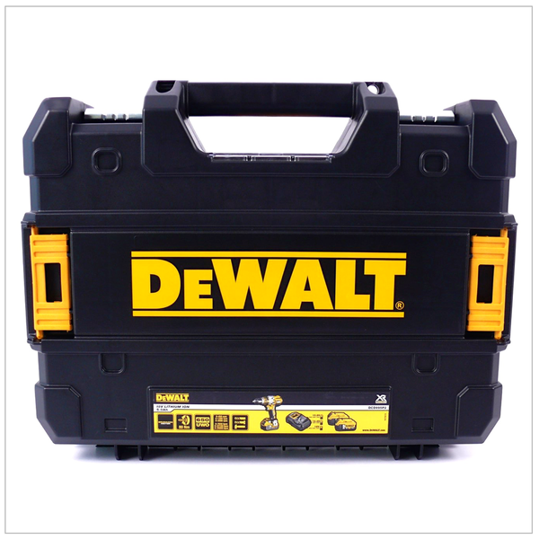 Stabiler DeWALT Werkzeugkoffer aus Kunststoff für Akku-Schlagbohrschrauber mit Tragegriff und seitlichen Verschlüssen sowie DeWALT Logo.