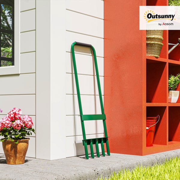 Outsunny Bodenaerifizierer aus Metall neben einem Gebäude und einem Regal