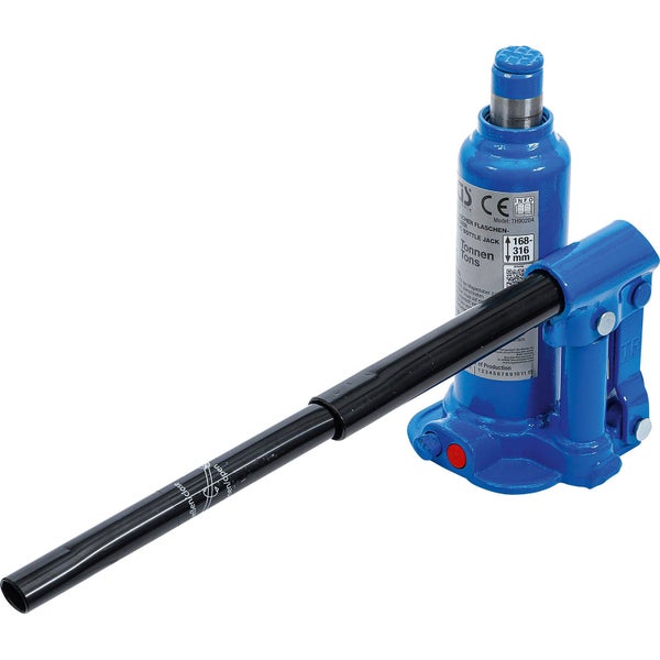 Blauer hydraulischer Stempelwagenheber für zwei Tonnen mit schwarzer Pumpstange und technischem Informationsaufkleber.