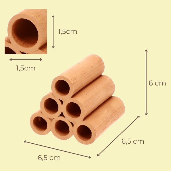 Aquariendekoration Garnelenröhren aus Ton, Stapel aus sechs Röhren, Maße 6 Zentimeter Höhe, 6,5 Zentimeter Breite und Tiefe, Öffnung 1,5 Zentimeter.