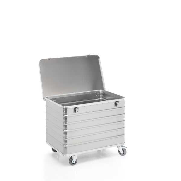 Aluminium-Transportkiste mit Rollen, geöffnetem Deckel und Verschlussriegeln.