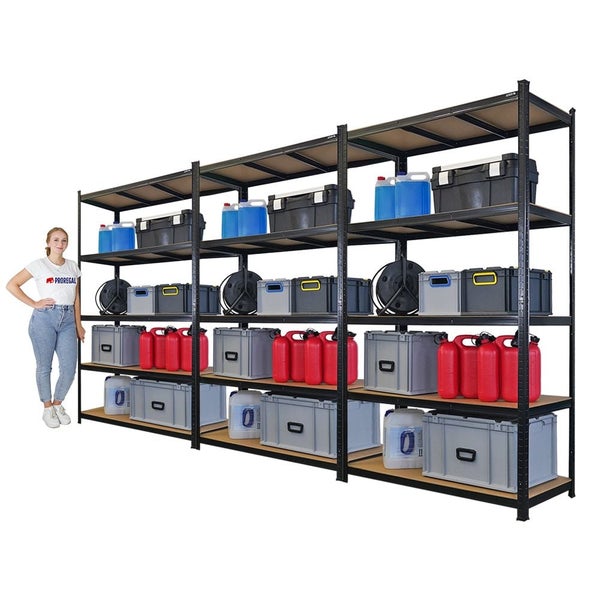 Vollständig beladenes Schwerlastregal mit fünf Ebenen zur Lagerung von Werkzeugen und anderen Gegenständen