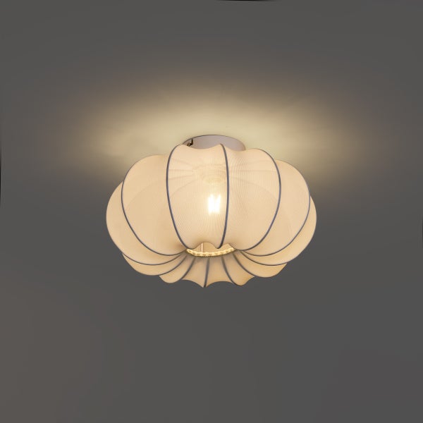 Wiederaufladbarer Akku-Pack mit drei Zellen, schwarzer Isolierung und Anschlusskabel mit weißem Stecker.