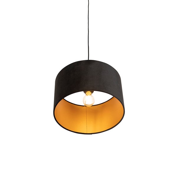 Hängeleuchte mit schwarzem Textilschirm und goldfarbener Innenseite inklusive Leuchtmittel.