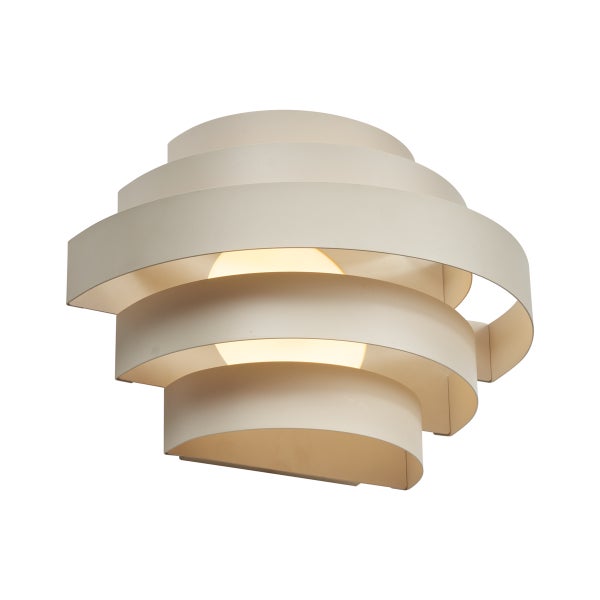 Wandleuchte mit geschwungenen Schirmen