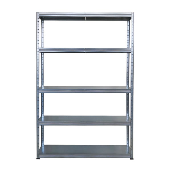 Eine Person benutzt eine Stammheberzange, um einen Baumstamm anzuheben.