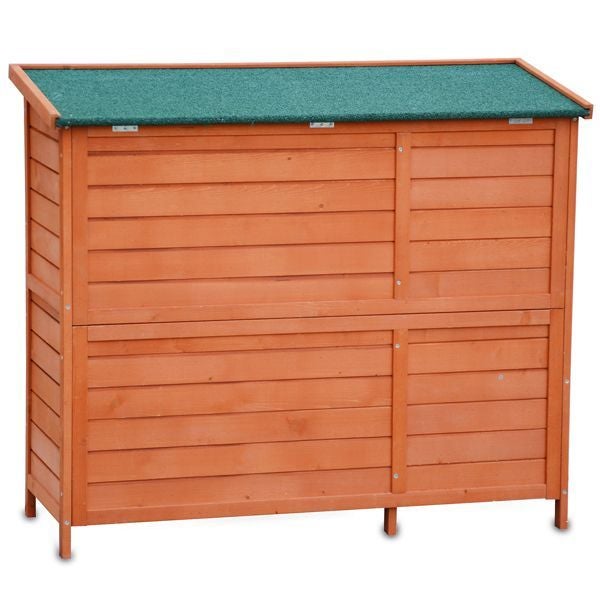 Garten-Aufbewahrungsschrank aus Holz mit grünem Pultdach und horizontalen Lamellen.