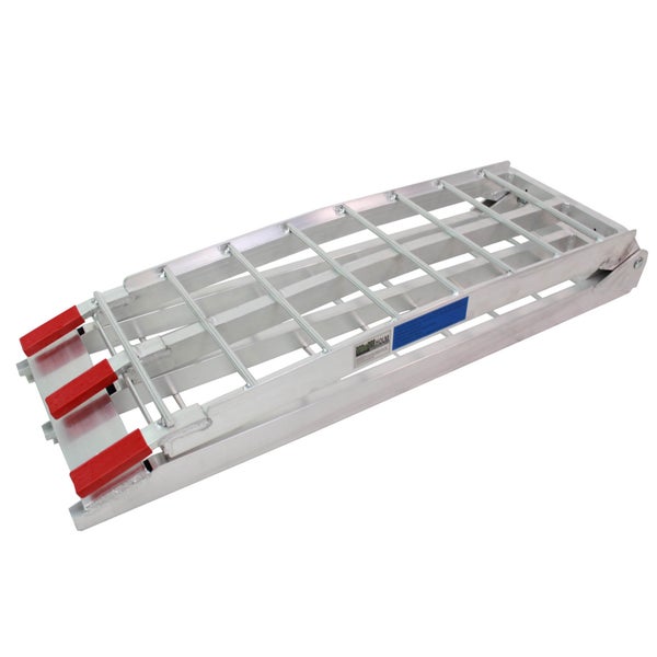 Zusammenklappbare Auffahrrampe aus Aluminium im gefalteten Zustand mit Sprossen und roten Endstücken.