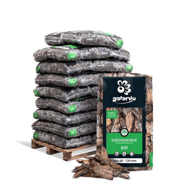 Galamio Kiefernrinde Dekormulch, 60 Liter Säcke auf Palette gestapelt, Körnung 60 bis 120 Millimeter, für Garten und Beete.