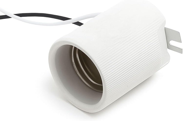 Weiße E27 Lampenfassung aus Porzellan mit Anschlusskabeln und Montagewinkel.