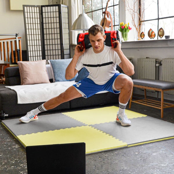 1.6qm Profi Fitnessmatte - 2er Set 90x90x2cm Bodenschutzmatte für Fitnessgeräte Grau Gelb
